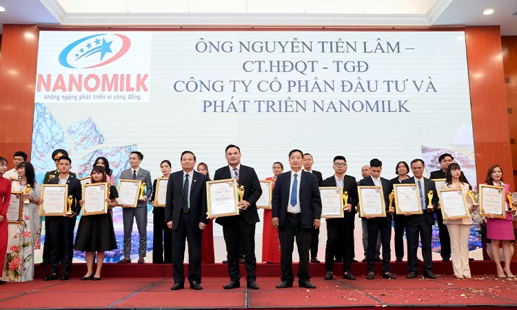 ĐỐI TÁC CHIẾN LƯỢC : TẬP ĐOÀN DONA GROUP 